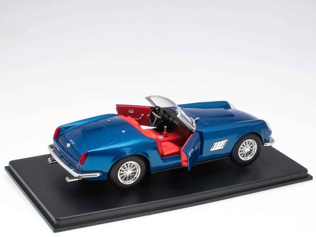 OPO 10 - Collectible Miniature car 1/24 Compatible with Ferrari 250 California 1957 - FN009