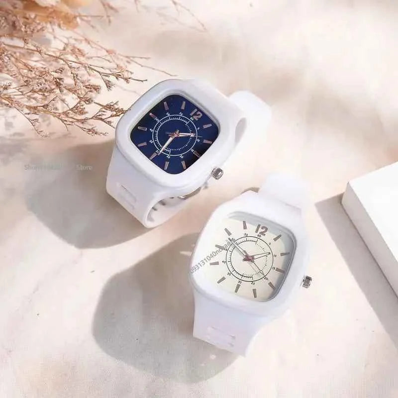 Fashion Women Watches Square Dial Pin Buckle Quartz Watch Women Luxury Ladies Electronic Wristwatches Silicone Female Clock Gift