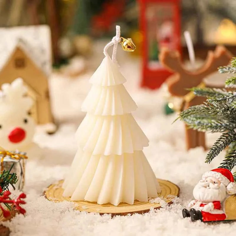 New Christmas Tree Shape Candle Aromatherapy Candle Xmas Scented Candles Handmade Candles Gift Home Decor vela navidad candele