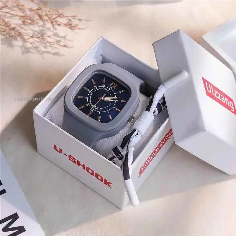 Fashion Women Watches Square Dial Pin Buckle Quartz Watch Women Luxury Ladies Electronic Wristwatches Silicone Female Clock Gift