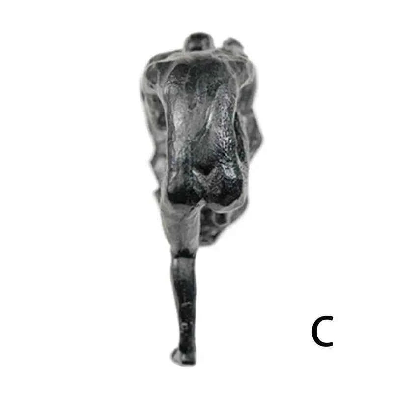 Athlete Rock Climbing Man Resin Background Wall Hanging Decoration Sculpture Statue Figures Creative Rock Climber Statue Pendant