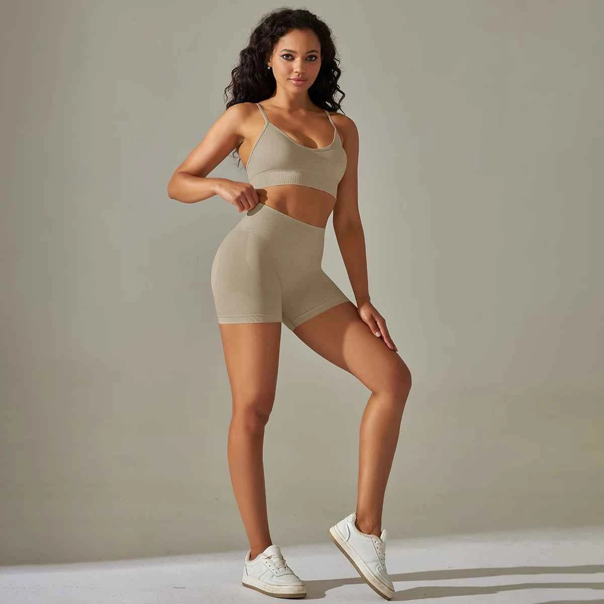 Seamless Yoga Set Camisole Bra Shorts Set Fitness Tracksuit Women Gym Breathable Clothing High Elastic Squats Push Up Sportswear