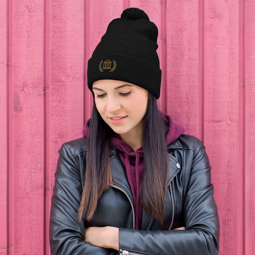 Bonnet à pompon marque Élégance-Empire-Agency.