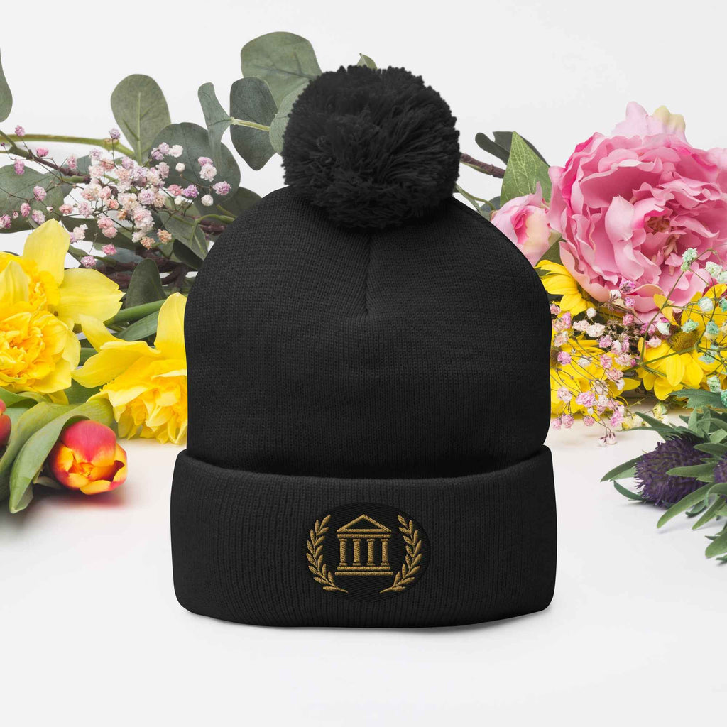 Bonnet à pompon marque Élégance-Empire-Agency.